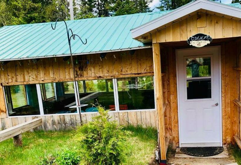 חדר סטנדרט לארבעה, Gîte De La Montagne Enchantée