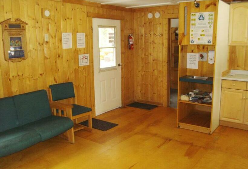 غرفة عائلية, Hi Mosquito Creek   Wilderness Hostel