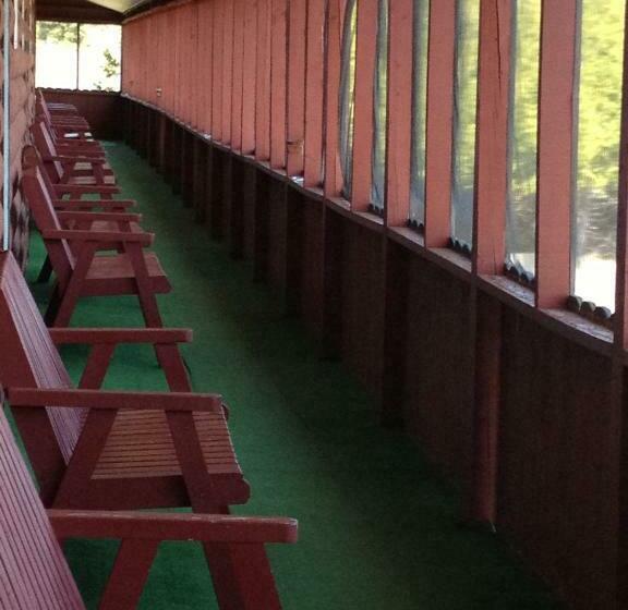 חדר סטנדרט שתי מיטות זוגיות, Hopewell Rocks Motel & Country Inn