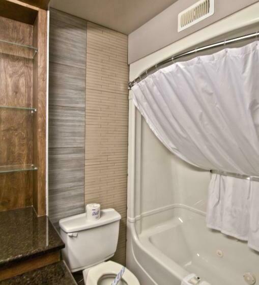 غرفه قياسيه سريرين مزدوجين, Nouvellefrontiere