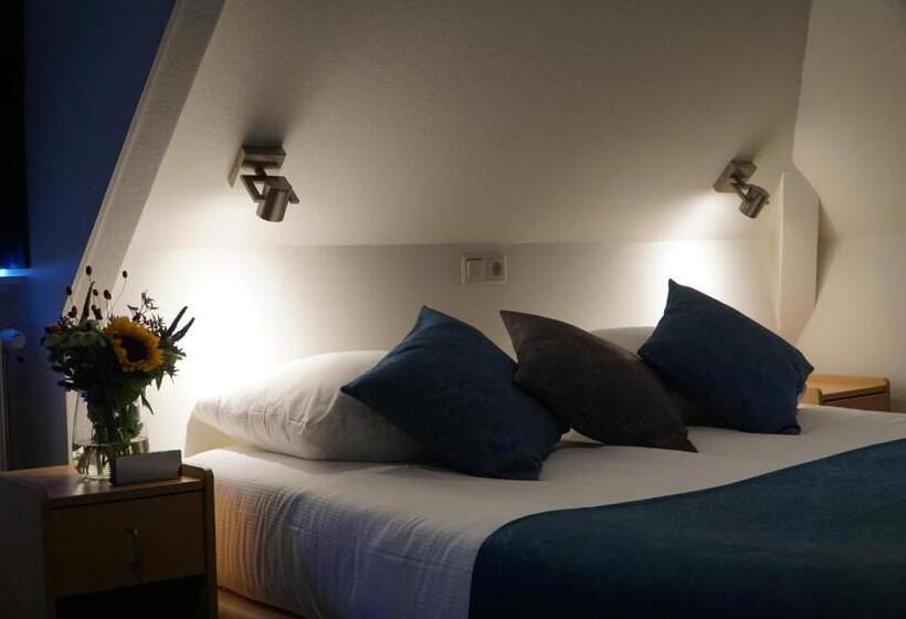 패밀리 룸, Oepkes