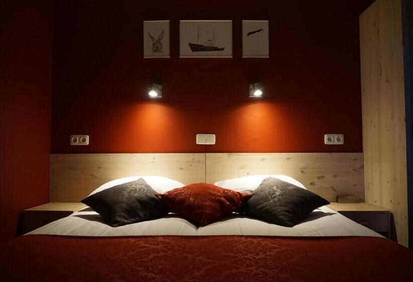 스탠다드 룸, Oepkes