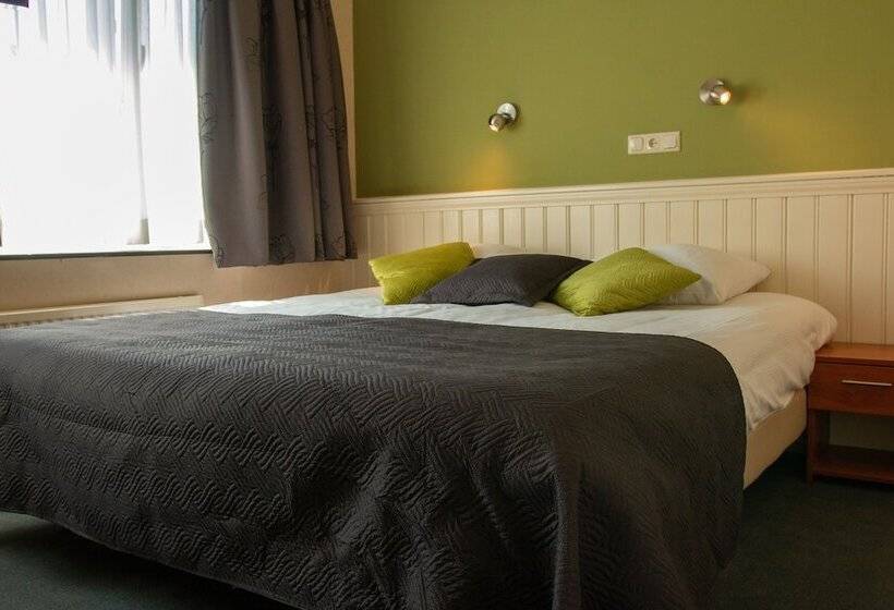 스탠다드 룸, Oepkes