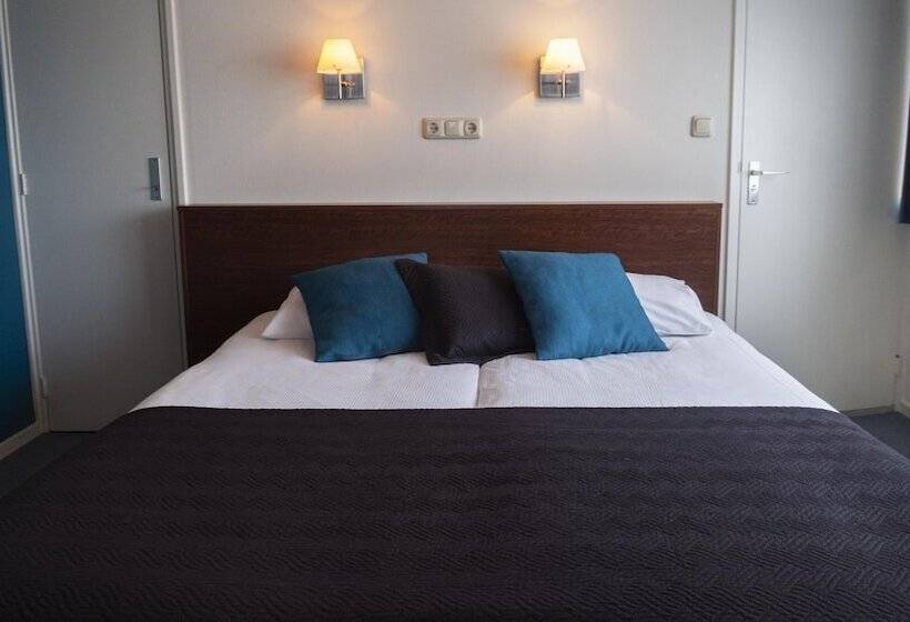 스탠다드 트리플 룸, Oepkes