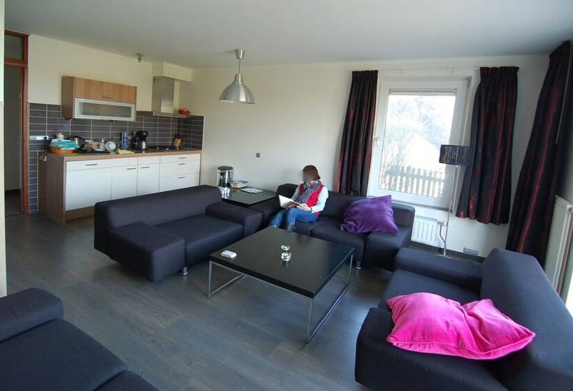 דירת שני חדרים, Resort De Vlasschure