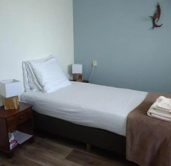 Economy Single Room, B&b Hotel De Joremeinshoeve