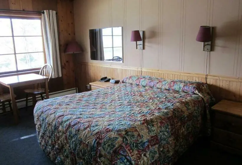 Superior-huone, Lakeside Motel