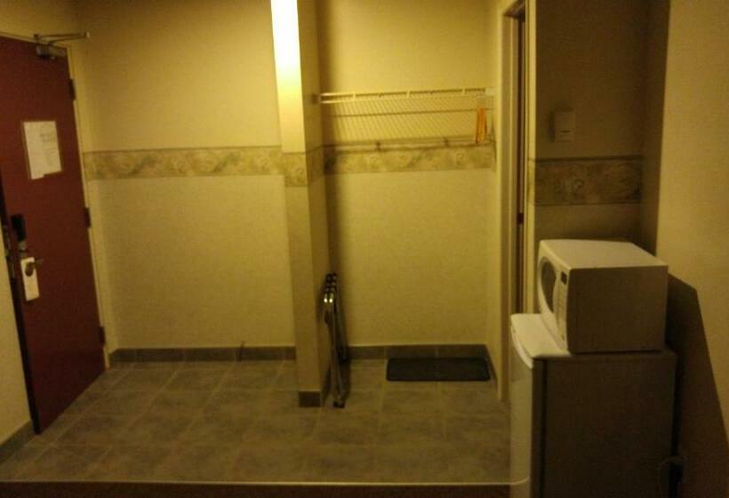 غرفة قياسية, Crossfield Country Inn