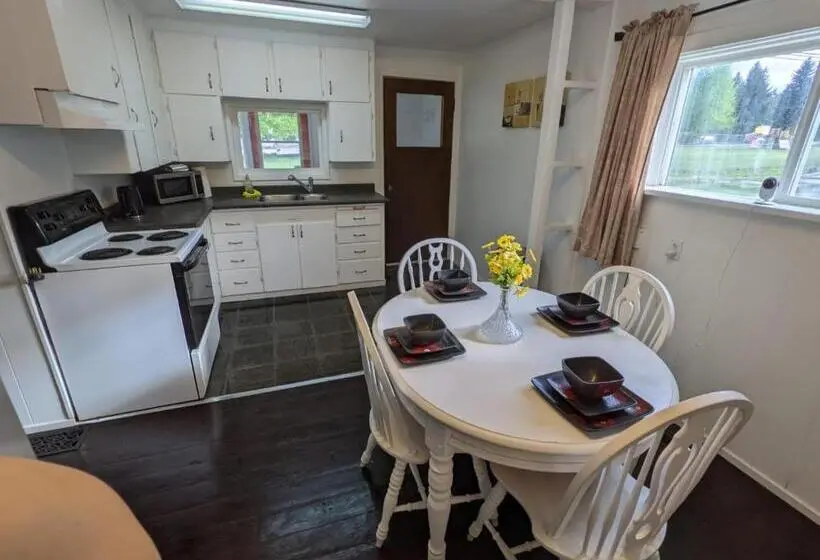 4ベッドルームハウス, Deerview Lodge & Cabins Princeton Bc