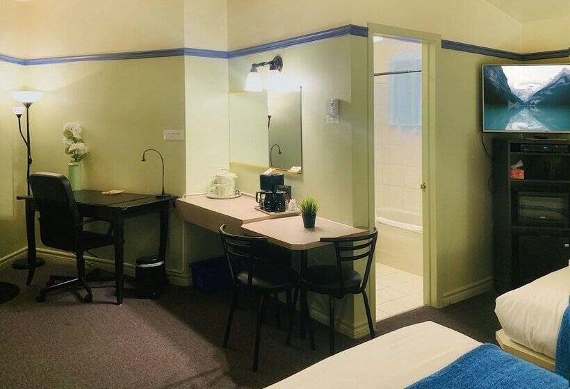 Номер Стандарт 2 Двуспальные Кровати, Motel La Cheminée