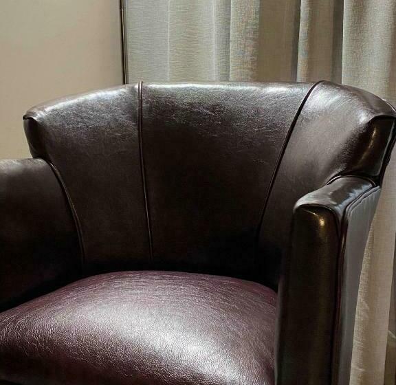 비즈니스룸, Motel Le Martinet