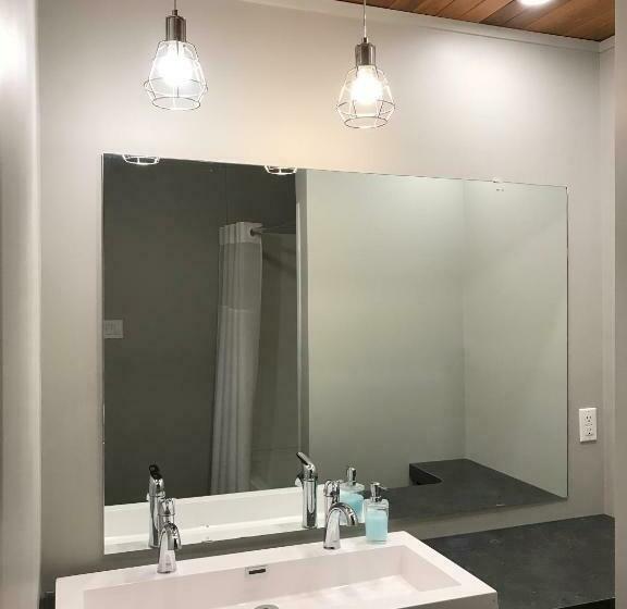 패밀리 룸, Motel Le Martinet