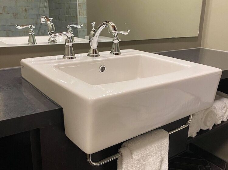 비즈니스룸, Motel Le Martinet