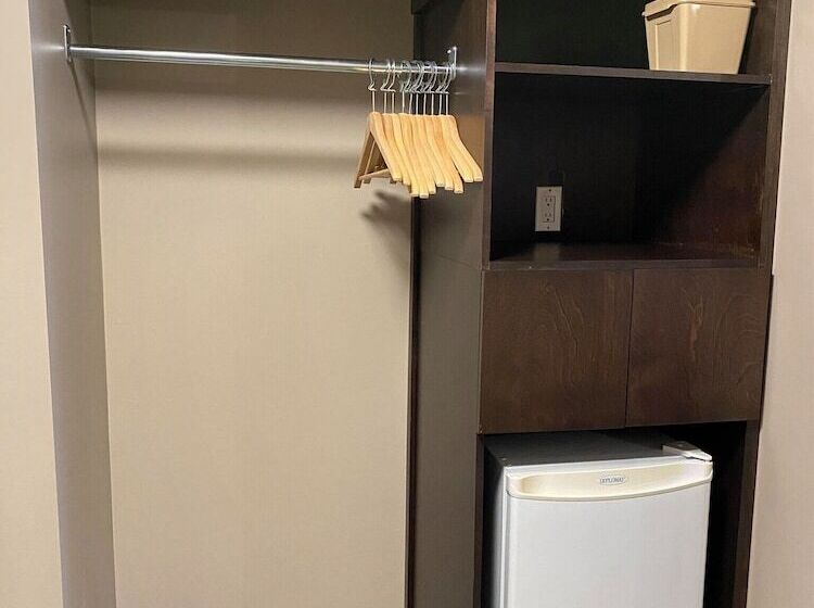 비즈니스룸, Motel Le Martinet