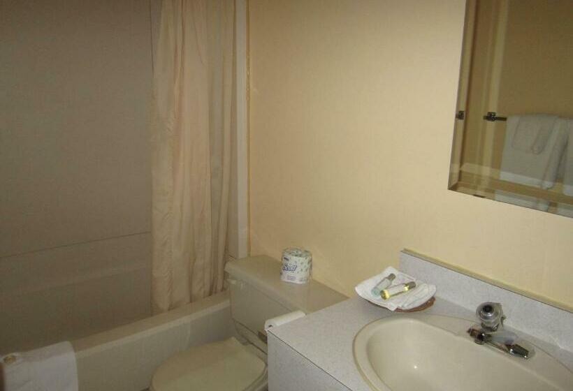 Номер Стандарт, Northway Motor Inn