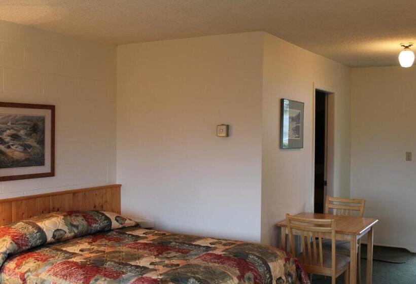 חדר סטנדרט שתי מיטות זוגיות, Pacific Rim Motel