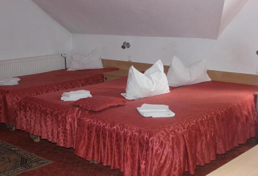 스탠다드 트리플 룸, Riviera Valceana