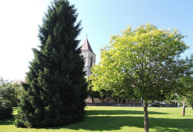 Номер Стандарт, Auberge Communale De St Légier