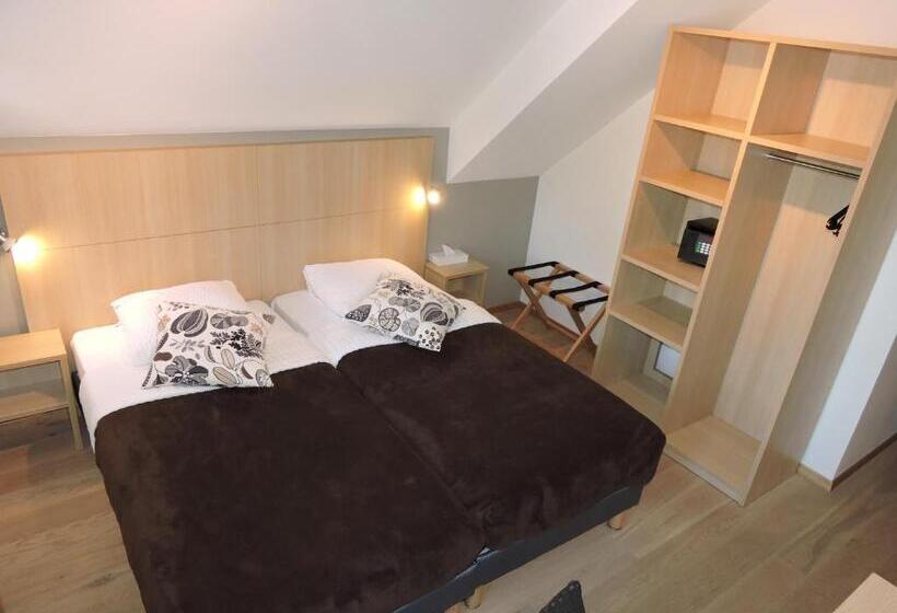 Номер Стандарт, Auberge Communale De St Légier