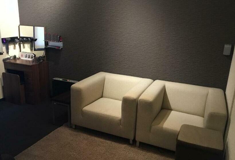 스탠다드 룸 공동 욕실, Eternal Flame