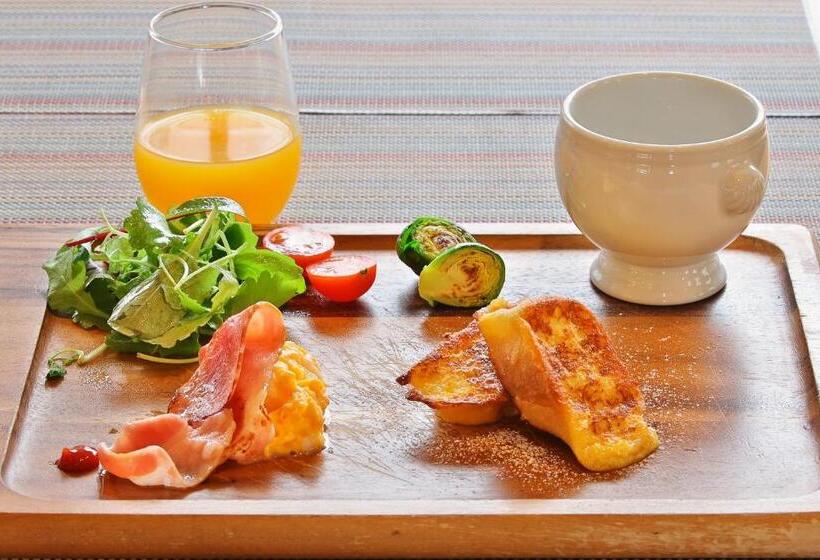 스탠다드 룸 공동 욕실, Eternal Flame