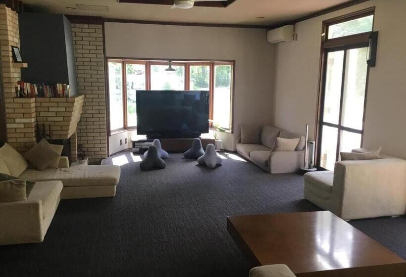 스탠다드 룸 킹사이즈 침대, Eternal Flame