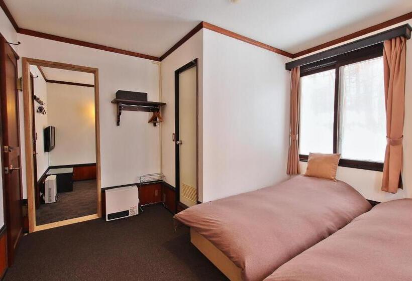 4인용 스탠다드 룸, Eternal Flame