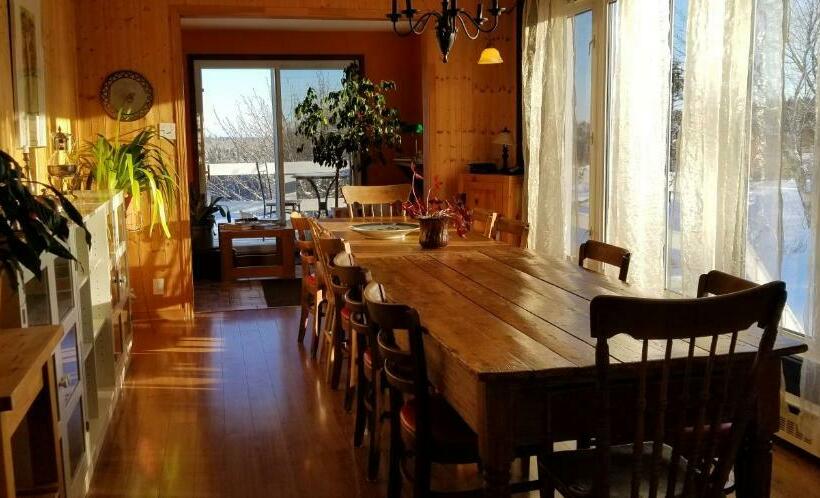 جناح, Gîte Aux Jardins De L Anse