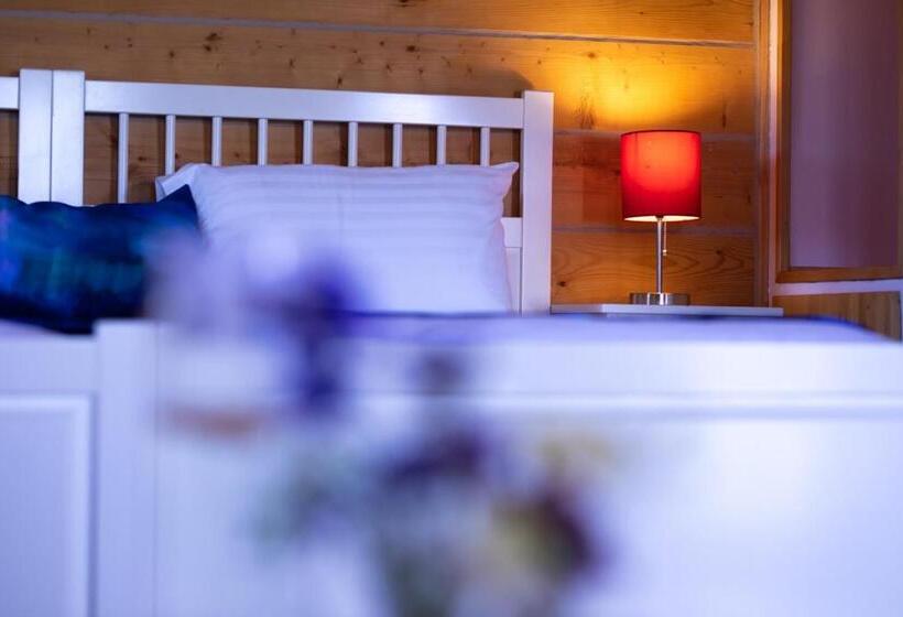 غرفة سوبيريور مطلّة علي الحديقة, Northern Lights Resort & Spa