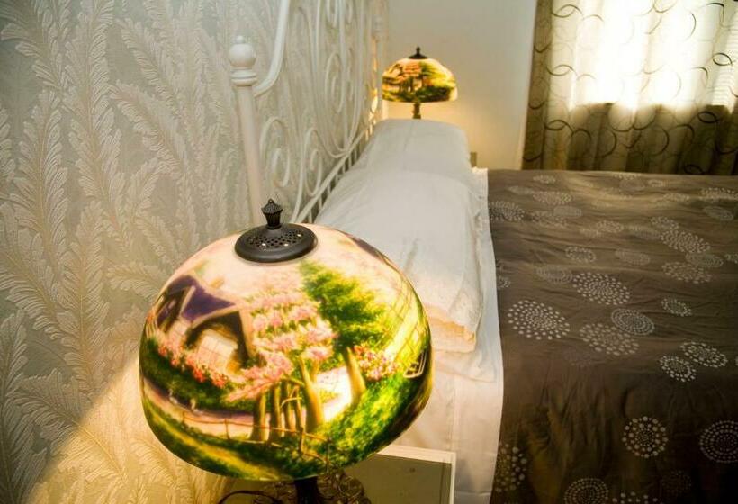 スーペリアールーム, Serenity