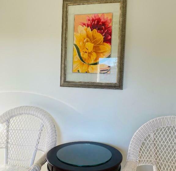 スーペリアールーム, Serenity