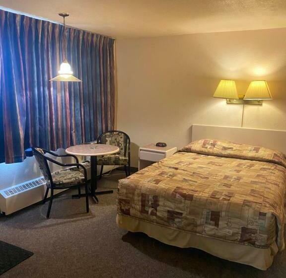 غرفة قياسية, Chinook Motel