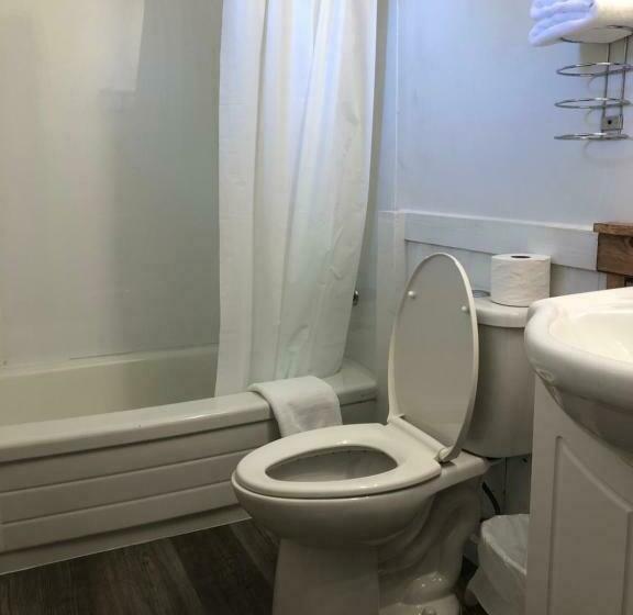 غرفة قياسية, Greenside Motel