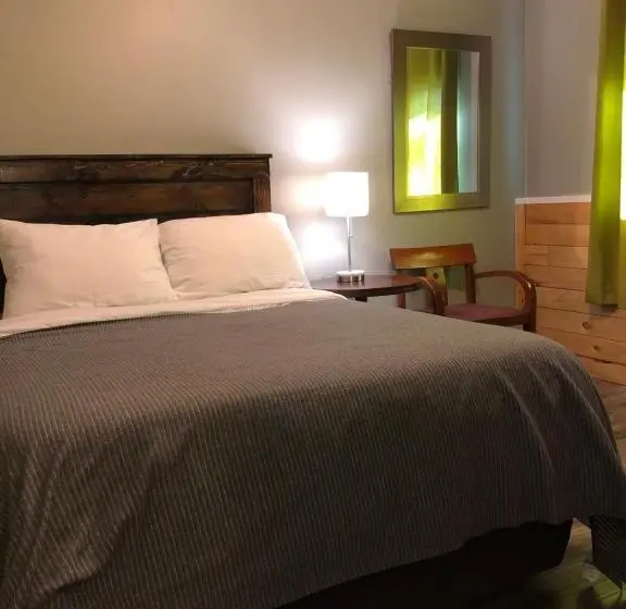Economy-huone, Greenside Motel
