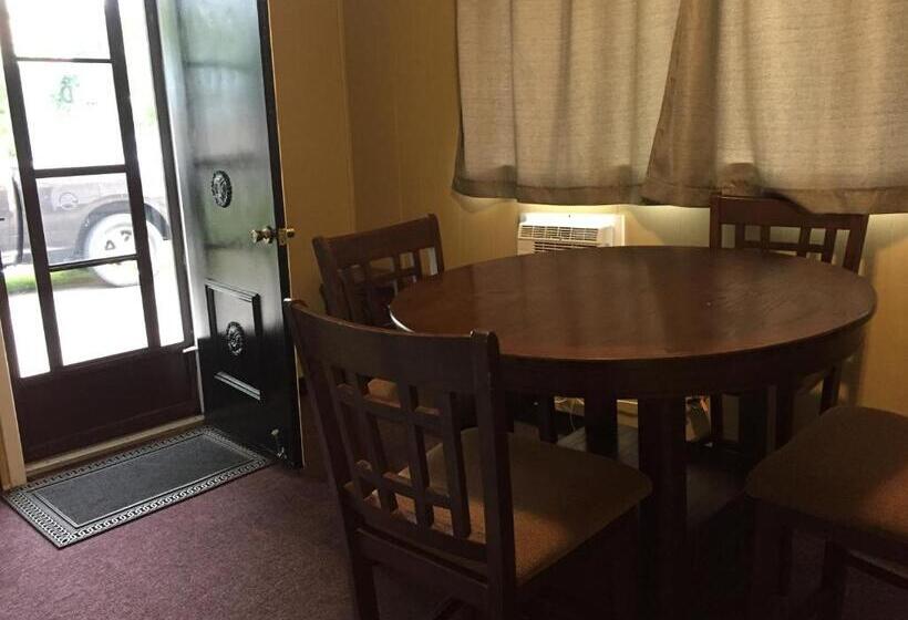 غرفة ديلوكس عائلية, Greenside Motel