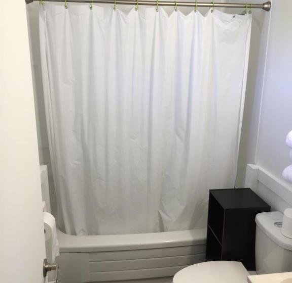 غرفة قياسية, Greenside Motel