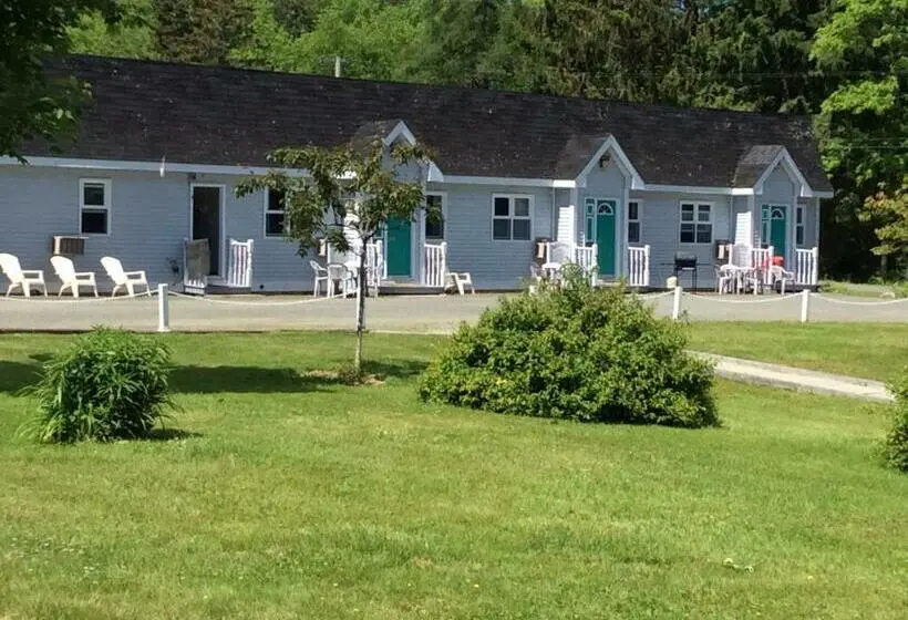 Perhesviitti, Homeport Motel
