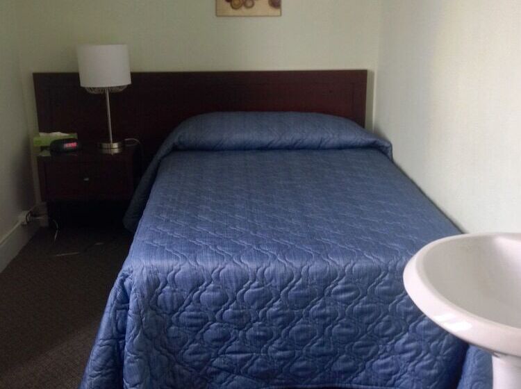 이코노미 룸 공용욕실, Auberge Centre Ville