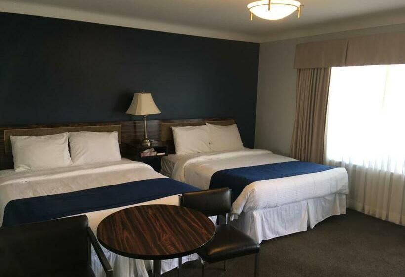 Standardrum, Falls Manor Resort