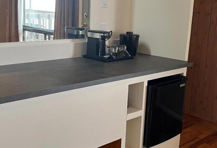 סוויטה נוף לים, Hôtel Motel La Côte Surprise