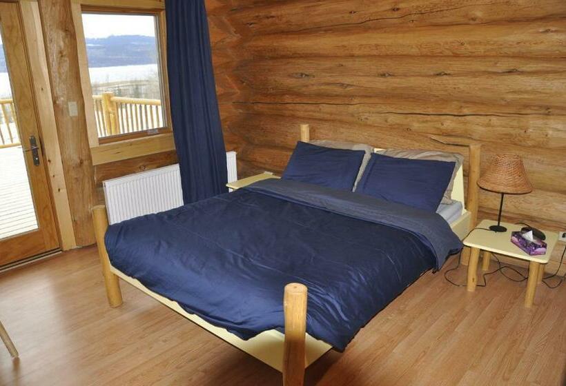 标准间, Williston Lake Resort