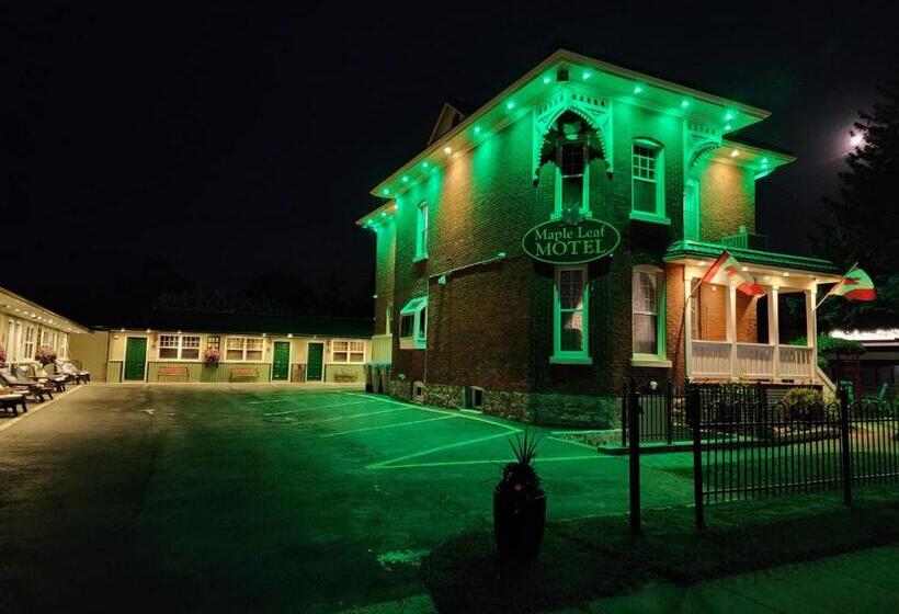 Standard Værelse 2 Dobbeltsenge, Maple Leaf Motel