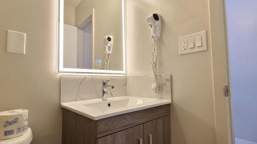 Standard Værelse, Maple Leaf Motel