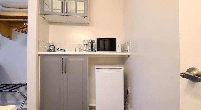 Standard Værelse 2 Dobbeltsenge, Maple Leaf Motel