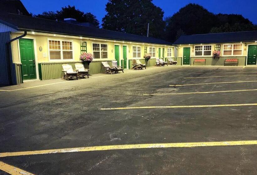 Номер Стандарт 2 Двуспальные Кровати, Maple Leaf Motel