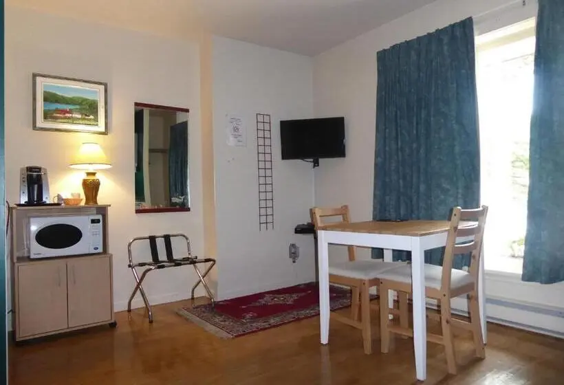 スタンダードルーム, Motel De L'anse A L'eau