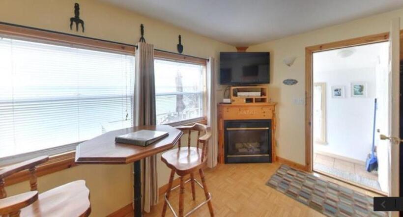 جناح, Dewar's Inn And Cottages