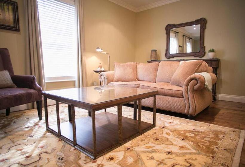 Вилла 1 Спальня, 124 On Queen Hotel & Spa