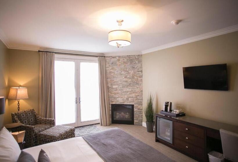 Номер Премиум, 124 On Queen Hotel & Spa