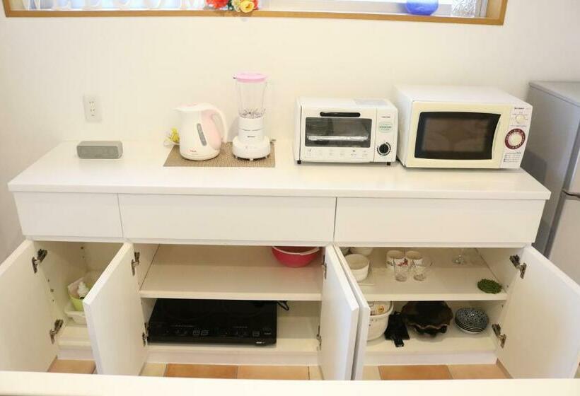 발코니가 있는 스위트, 海まで徒歩1分 沖縄でも珍しい絶景ホテル 贅沢プライベートビーチ付き ビーチルーム